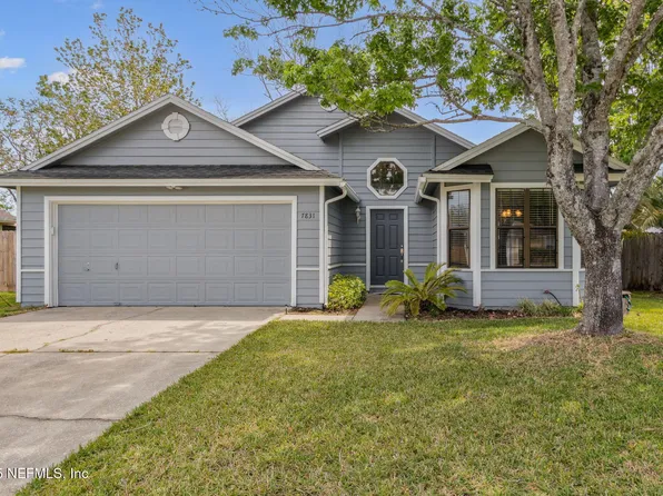 7831 ALLSPICE Circle E, Jacksonville, FL 32244