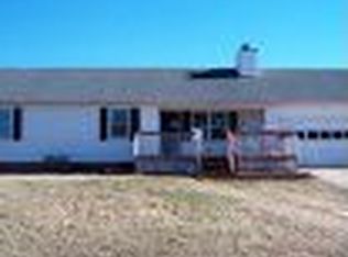 3275 Montgomery Dr, Gainesville, GA 30504