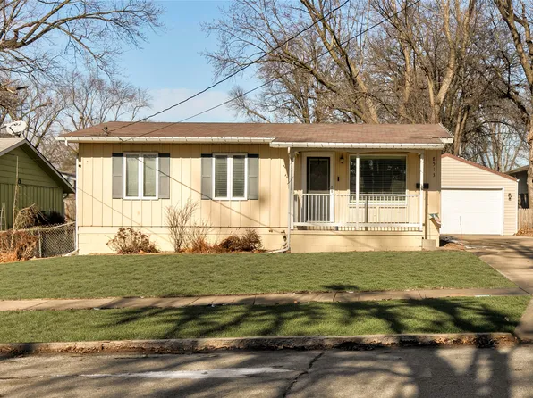 8513 Madison Ave, Urbandale, IA 50322