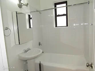 Rented by Kian Realty