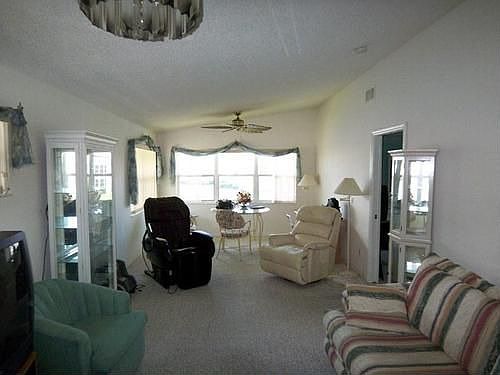 4th image of 850 Lake Orchid Cir APT 205D