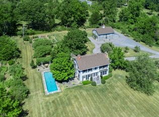 60 Homestead Rd, Califon, NJ 07830