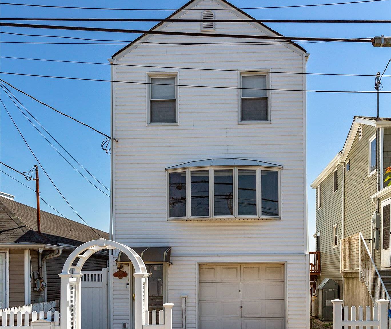 408 Cross Bay Blvd., Broad Channel, NY 11693 Zillow