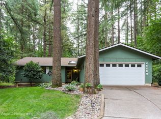 21100 S Casca Berry Ct, Oregon City, OR 97045