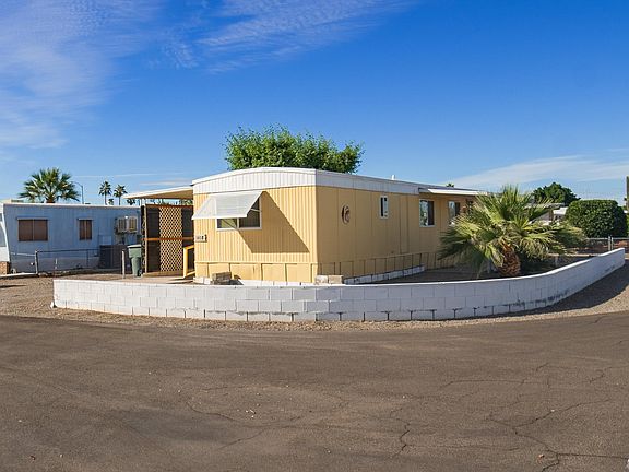 3rd image of 1108 S Jewel Ave