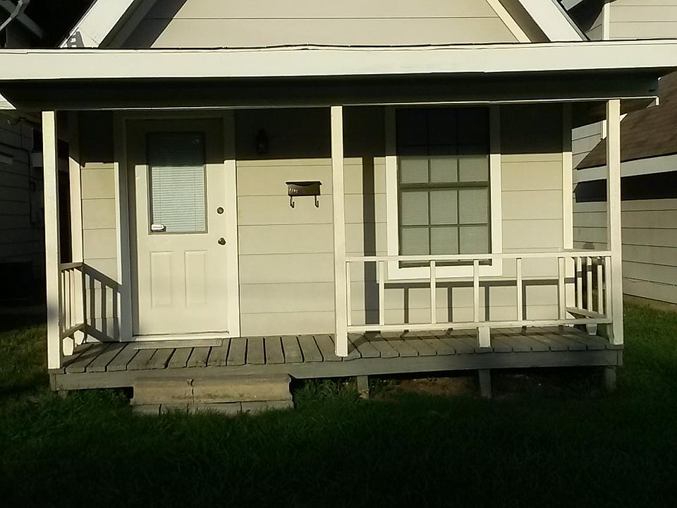 1st image of 4209 Pine St