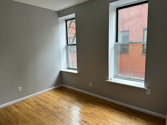 5th image of 112 E 103rd St APT 8