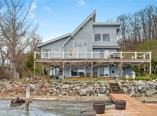 10679 E Lake Rd, Hammondsport, NY 14840