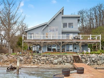 10679 E Lake Rd, Hammondsport, NY, 14840