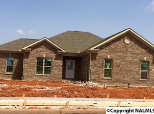 212 Briarcrest Rd, Hazel Green, AL 35750