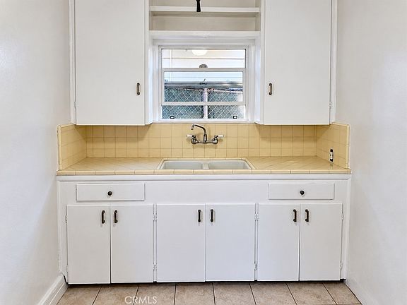 5th image of 5628 Pickering Ave