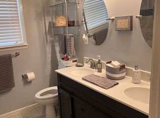 2289 Sentinel Dr, Clarksville, TN 37043