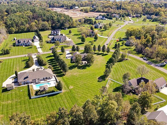 5th image of 6500 Irish Hills Dr