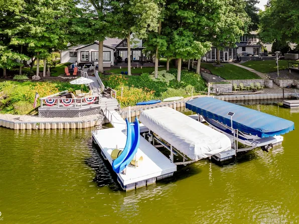 2450 Hawthorn Pl, Noblesville, IN 46062