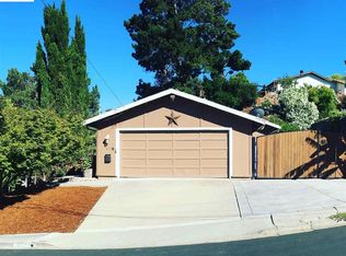 489 Mountain View Dr, Martinez, CA 94553
