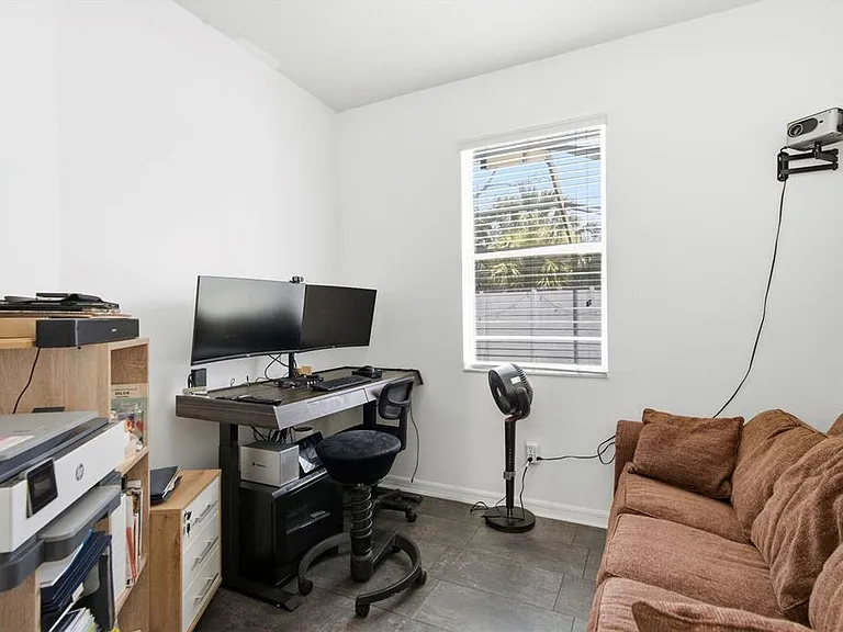 508 Debra Dr — Photo 20