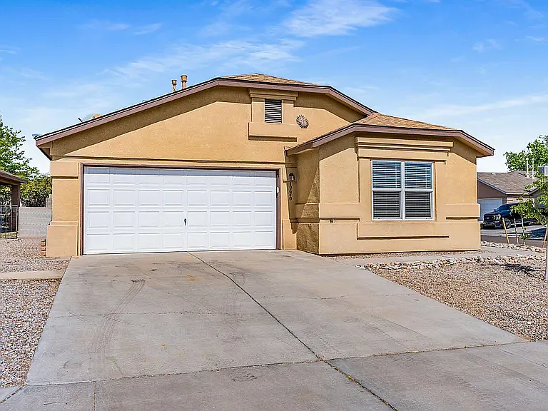 10640 Rigoletto Dr NW — Photo 1
