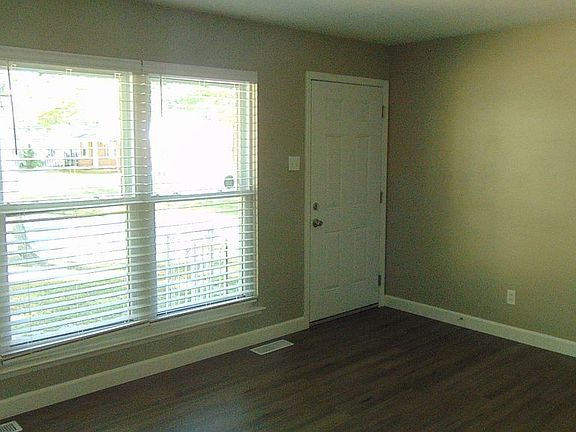 2nd image of 1714 Dowd Dr