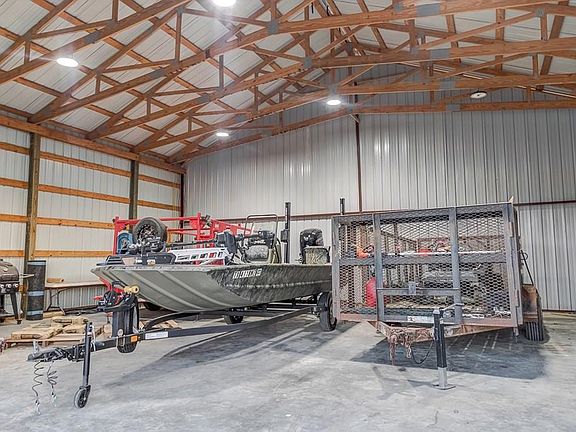 5th image of 617 Miller County 226