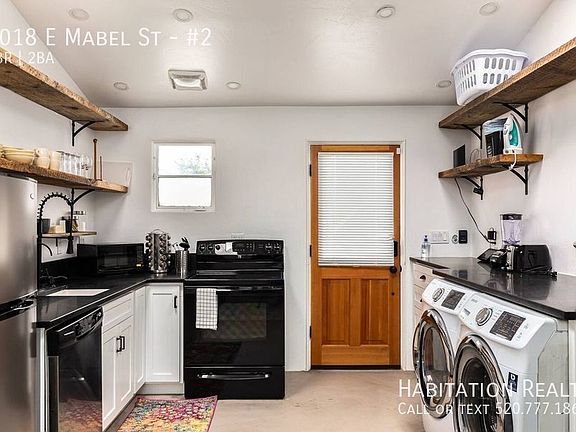 2nd image of 3018 E Mabel St #2