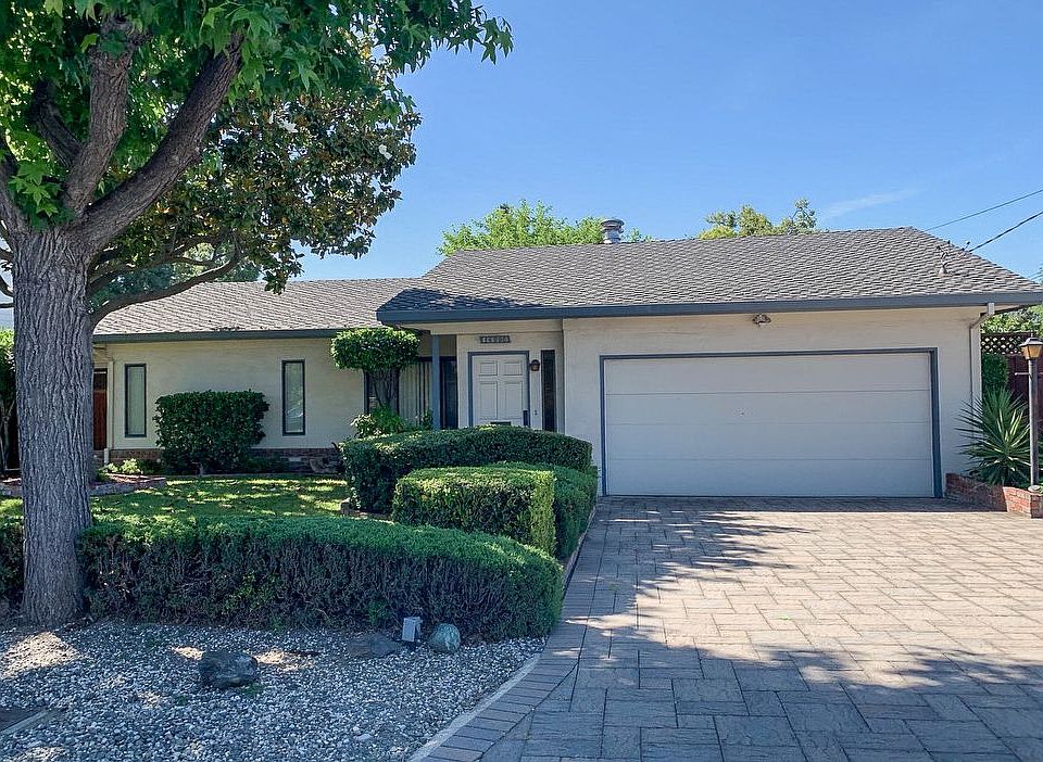 1st image of 14590 Charmeran Ave