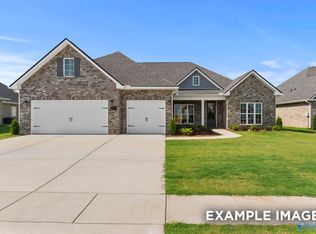 201 Applewood Ct, Huntsville, AL 35811