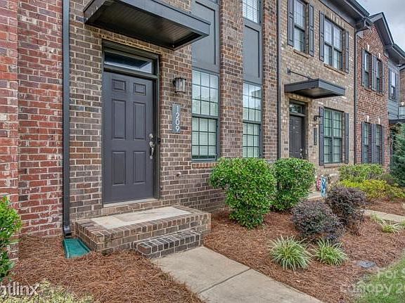 4th image of 1209R River Dr