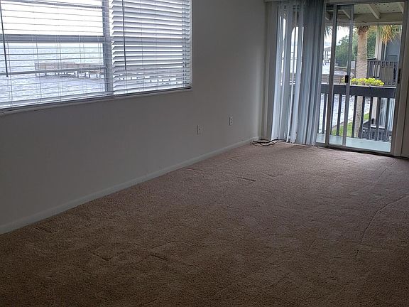 5th image of 1850 Bayard Pl #5