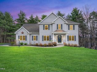 6 Sunrise Terrace, Wynantskill, NY 12198
