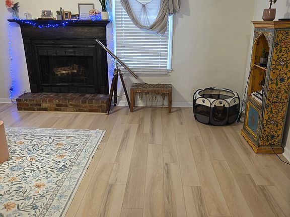 5th image of 3277 Priest Woods Dr