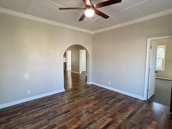 5th image of 417 S 4th St