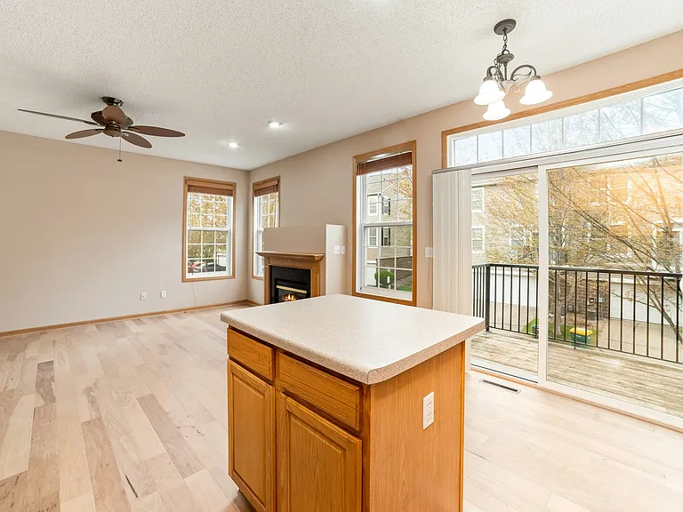15726 Frisian Ln — Photo 14