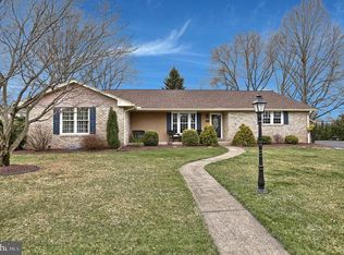 214 William Dr, Hershey, PA 17033