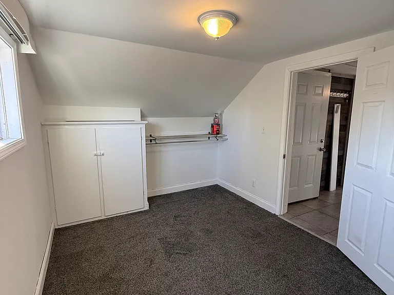 51 Laverack Ave #U — Photo 4