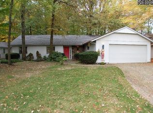21694 Little Brook Way, Strongsville, OH