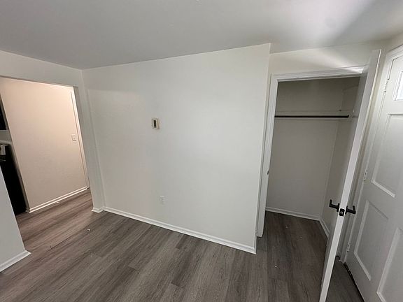4th image of 106-108 Oak St #2