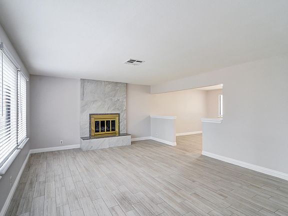 4th image of 3468 Misty Ct