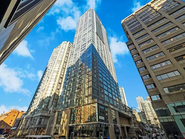 188 Cumberland St #709, Toronto, ON M5R 0B6