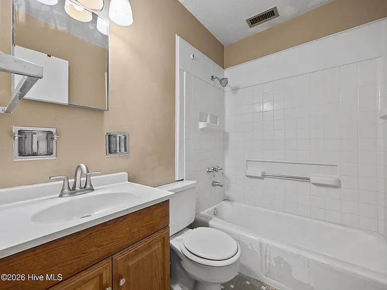41 Sophia Dr #A — Photo 8