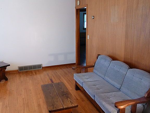 BEFORE LIVING ROOM