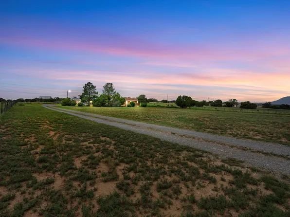 5 Bachelor Trl, Edgewood, NM 87015