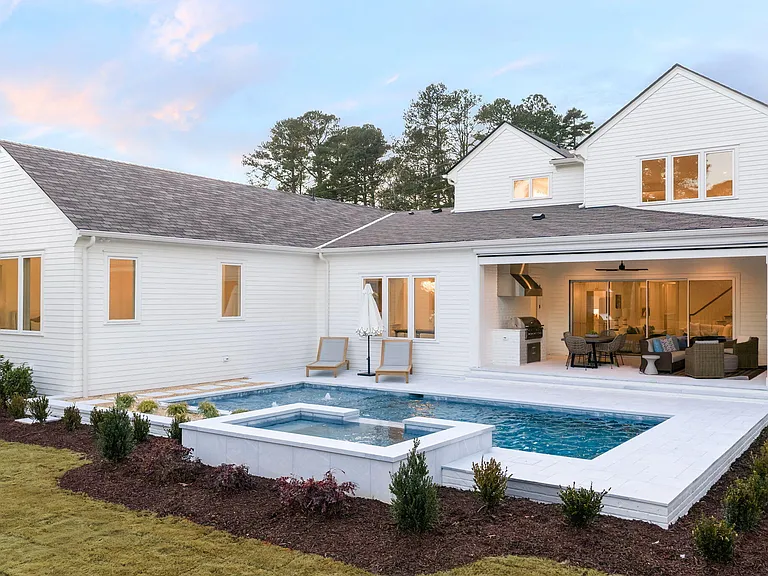 2108 Ridge Rd — Photo 45
