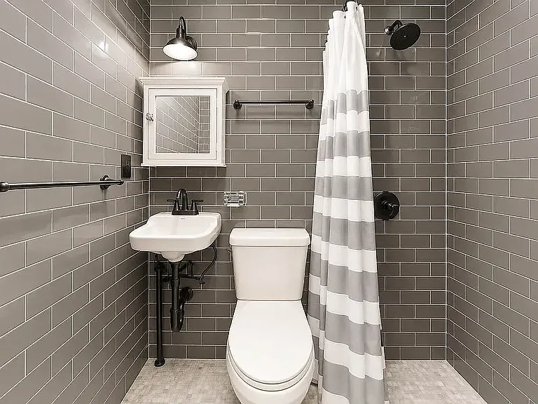 131 Kingsland Ave #2C — Photo 8