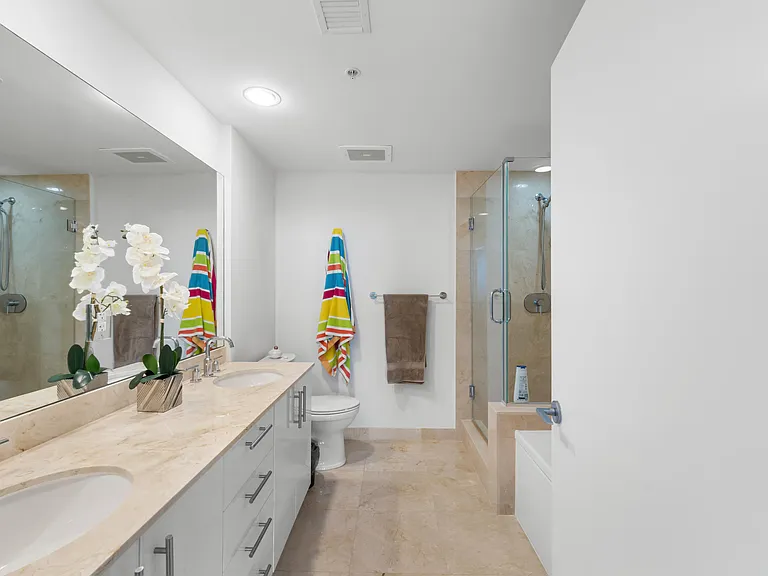 550 Okeechobee Blvd #1407 — Photo 16