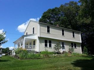 12 Winchester St, Southborough, MA 01772