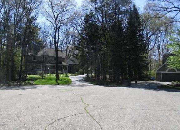 5th image of 1107 Rolling Pines Dr