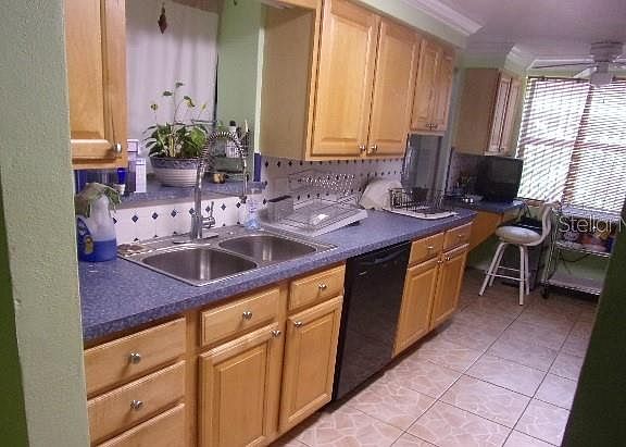5th image of 2516 Flintwood Dr