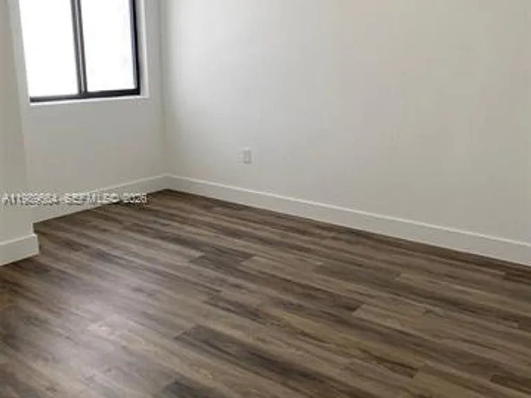 13633 SW 157th Pl — Photo 10