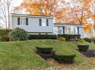 24 Ramble Rd, Cape Elizabeth, ME 04107