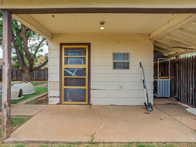 810 Mimosa Ave — Photo 31
